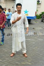 Varun Dhawan at udta Punjab photoshoot on 19th June 2016